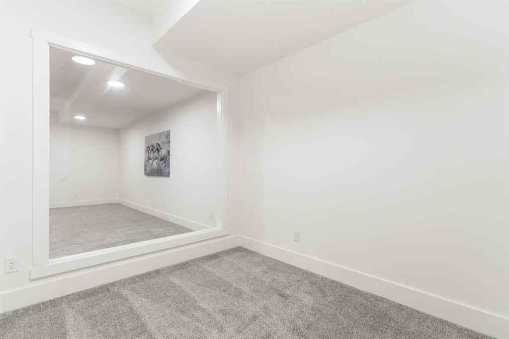 MLS® A2254238 - 2632 36 Street SW in Killarney/Glengarry Calgary, Residential