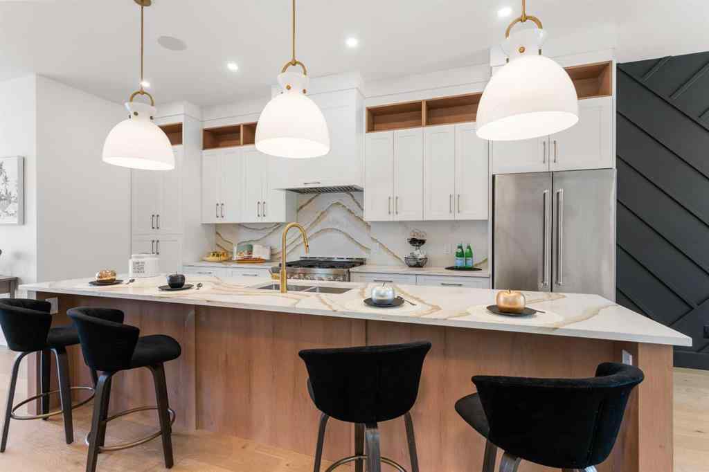 MLS® A2254238 - 2632 36 Street SW in Killarney/Glengarry Calgary, Residential