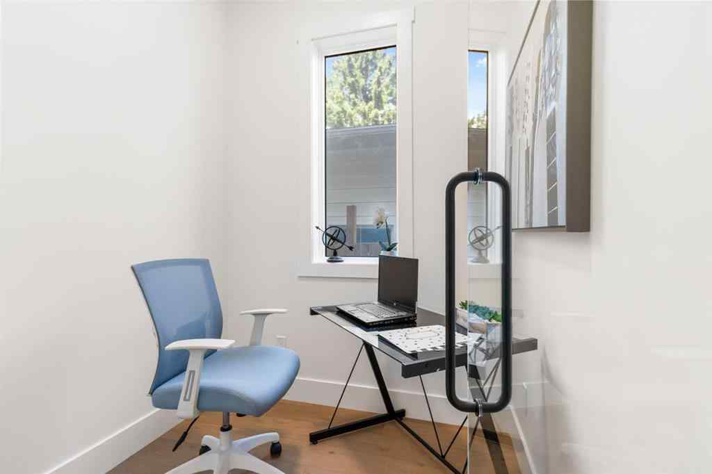 MLS® A2254238 - 2632 36 Street SW in Killarney/Glengarry Calgary, Residential