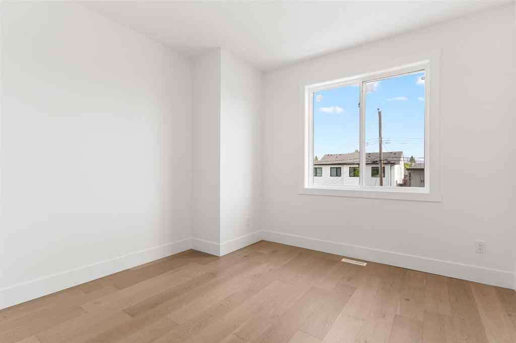 MLS® A2254238 - 2632 36 Street SW in Killarney/Glengarry Calgary, Residential