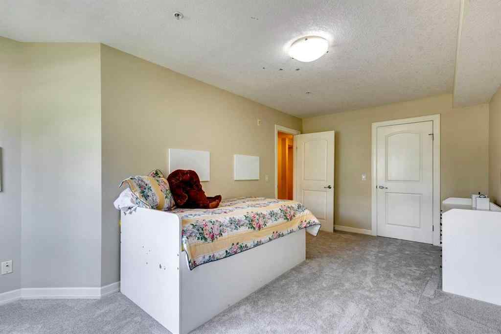MLS® A2254239 - Unit #6 1729 34 Avenue SW in Altadore Calgary, Residential