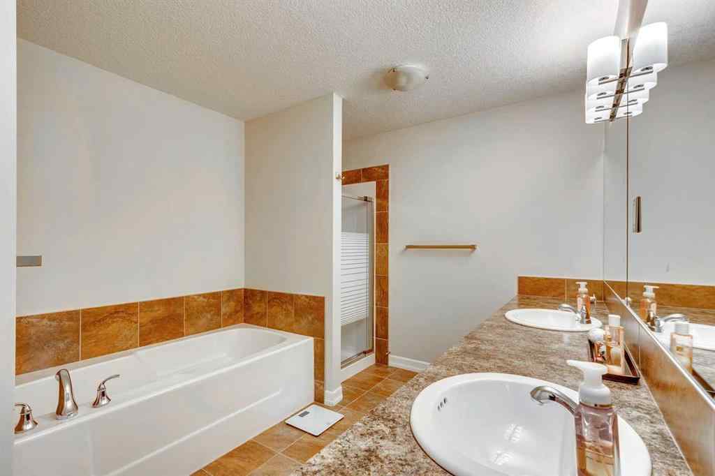 MLS® A2254239 - Unit #6 1729 34 Avenue SW in Altadore Calgary, Residential