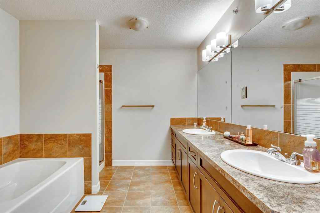 MLS® A2254239 - Unit #6 1729 34 Avenue SW in Altadore Calgary, Residential