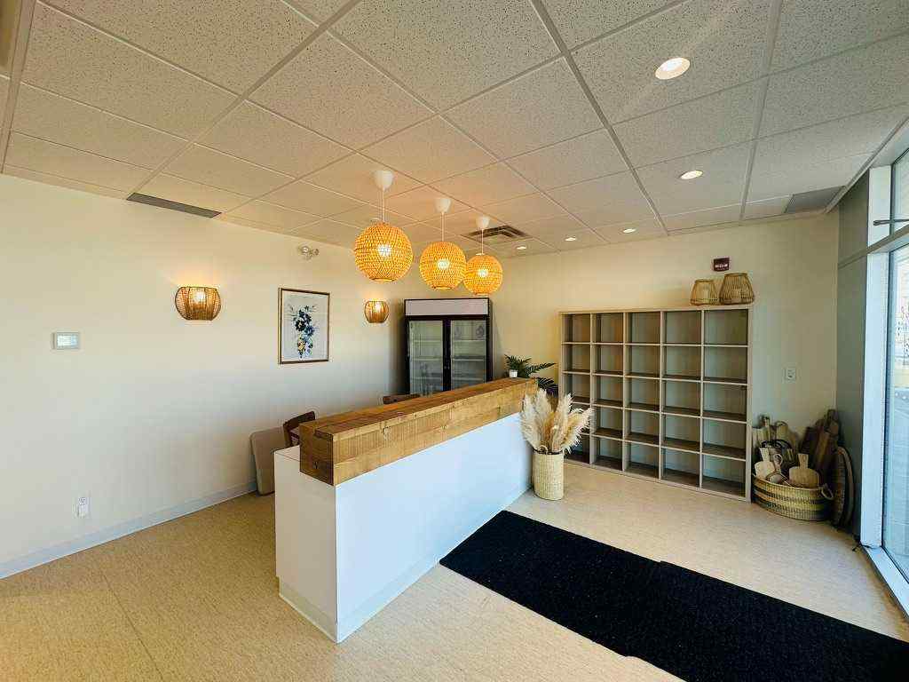 MLS® A2254242 - Unit #2120 11 Royal Vista Drive NW in Royal Vista Calgary, Commercial