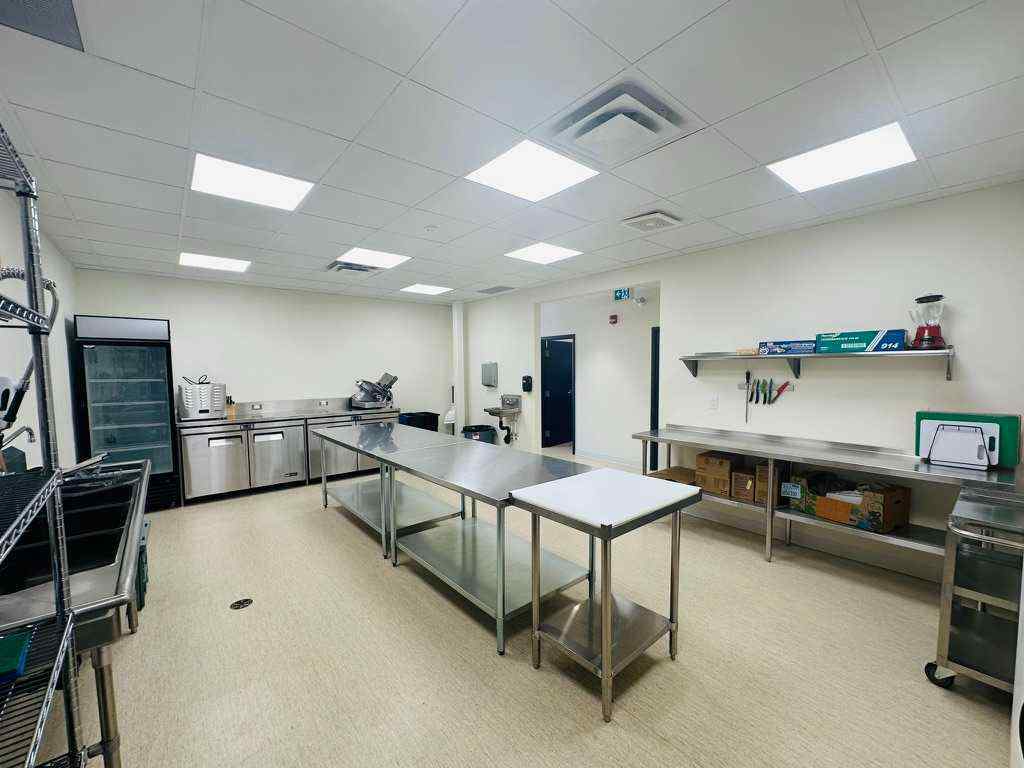MLS® A2254242 - Unit #2120 11 Royal Vista Drive NW in Royal Vista Calgary, Commercial