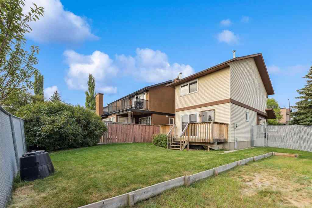 MLS® A2254247 - 25 Macewan Glen Close NW in MacEwan Glen Calgary, Residential