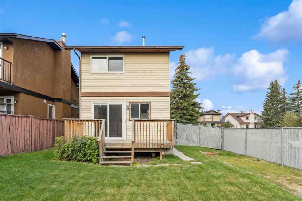 MLS® A2254247 - 25 Macewan Glen Close NW in MacEwan Glen Calgary, Residential