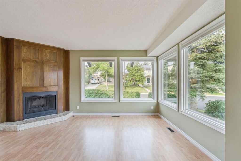 MLS® A2254247 - 25 Macewan Glen Close NW in MacEwan Glen Calgary, Residential
