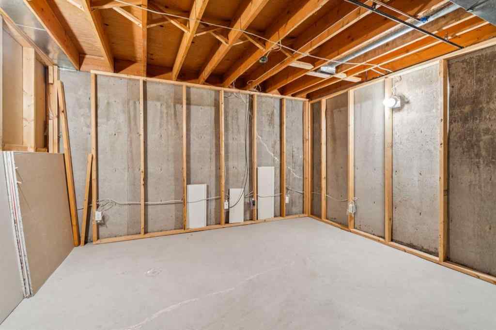 MLS® A2254247 - 25 Macewan Glen Close NW in MacEwan Glen Calgary, Residential