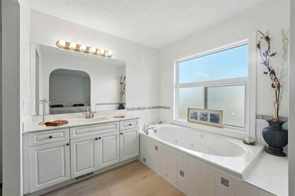 MLS® A2254249 - 42 Citadel Crest Green NW in Citadel Calgary, Residential