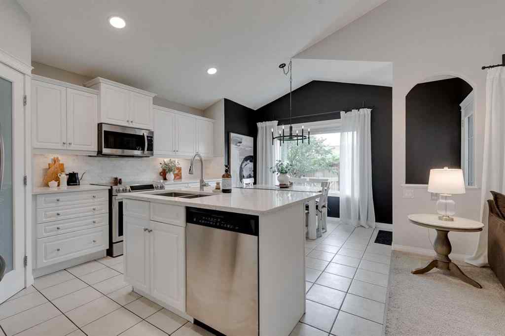 MLS® A2254251 - 95 Prestwick Heath SE in McKenzie Towne Calgary, Residential