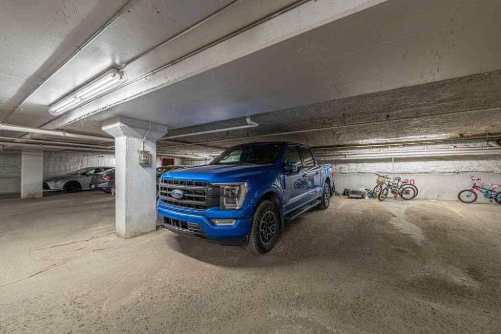 MLS® A2254258 - Unit #406 511 56 Avenue SW in Windsor Park Calgary, Residential
