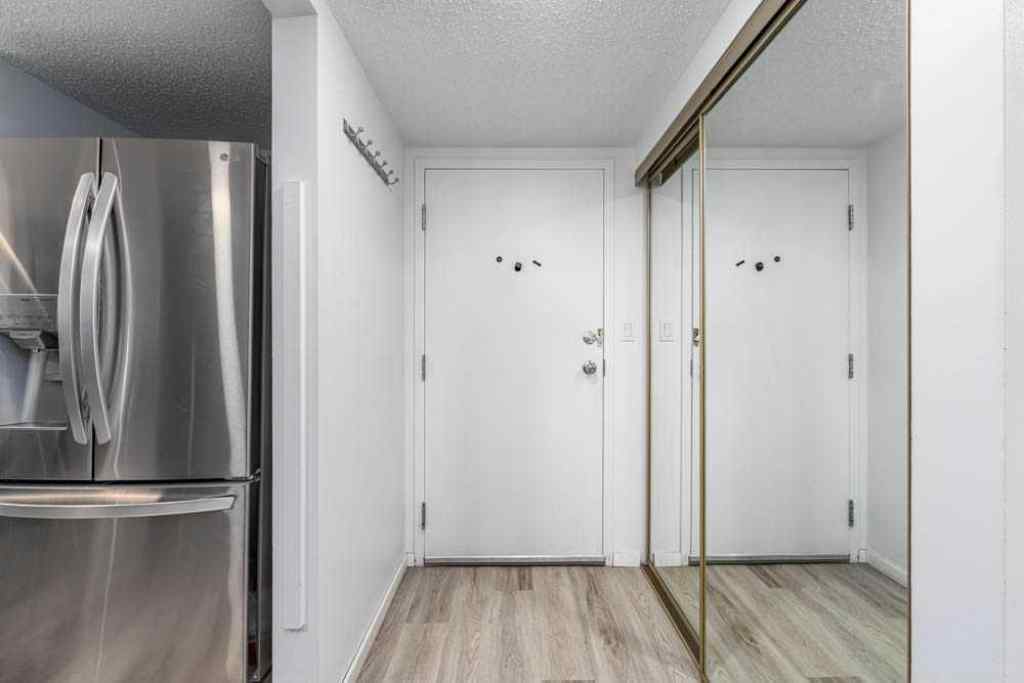 MLS® A2254258 - Unit #406 511 56 Avenue SW in Windsor Park Calgary, Residential
