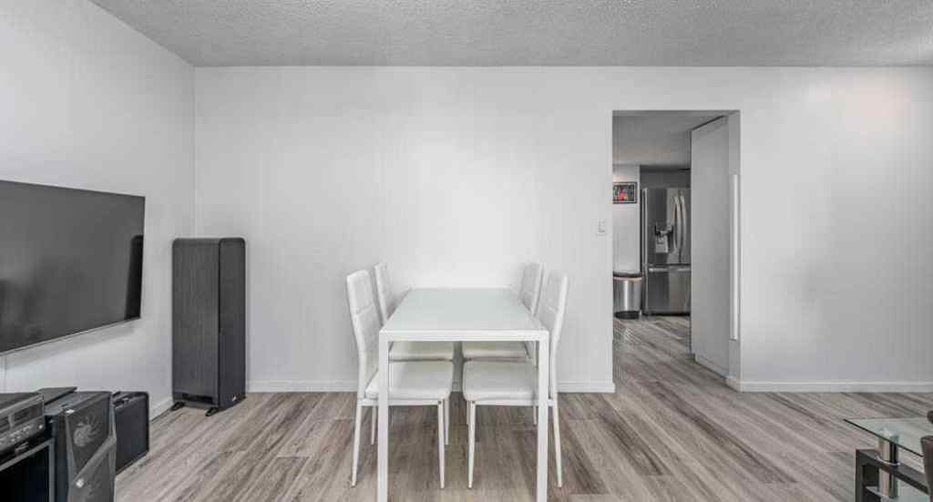 MLS® A2254258 - Unit #406 511 56 Avenue SW in Windsor Park Calgary, Residential