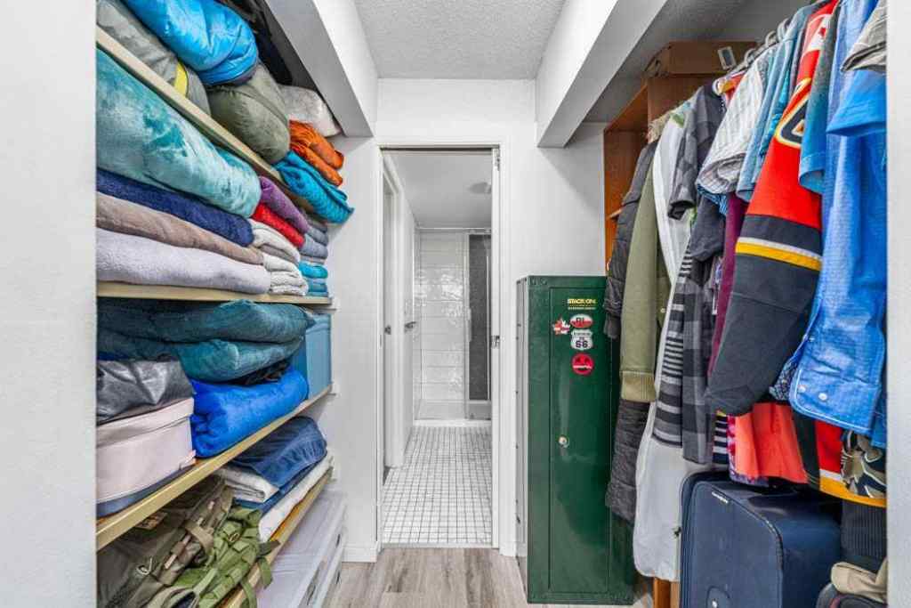 MLS® A2254258 - Unit #406 511 56 Avenue SW in Windsor Park Calgary, Residential