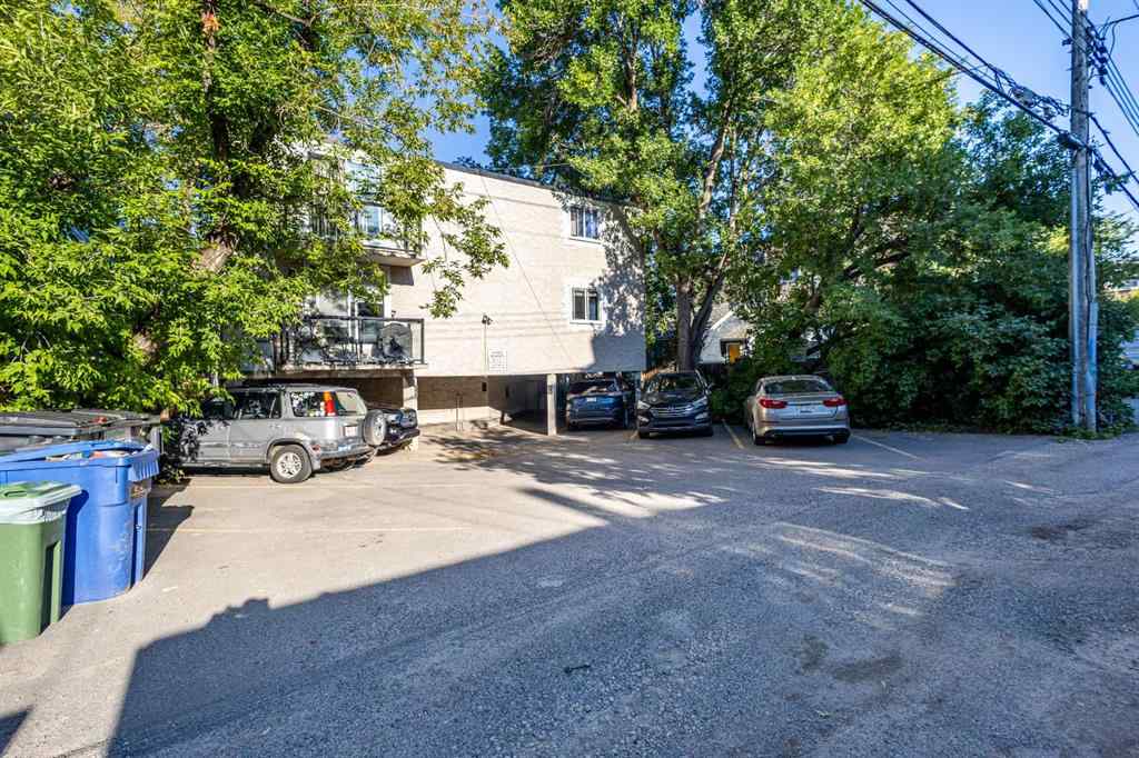 MLS® A2254259 - Unit #201 2209 14 Street SW in Bankview Calgary, Residential