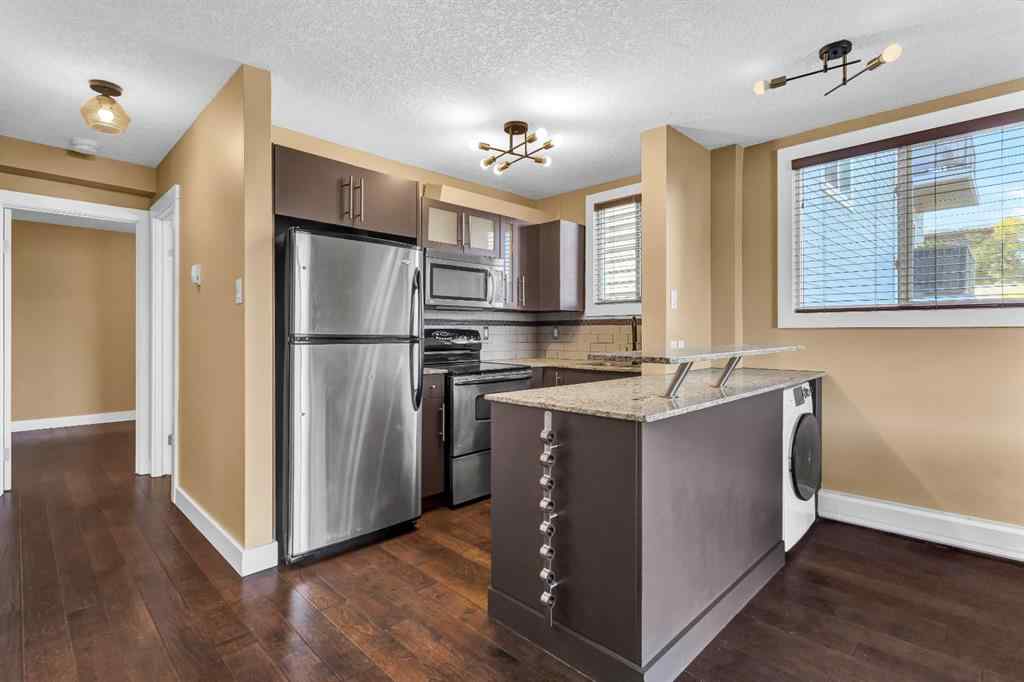 MLS® A2254259 - Unit #201 2209 14 Street SW in Bankview Calgary, Residential