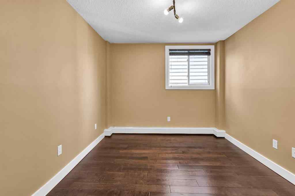 MLS® A2254259 - Unit #201 2209 14 Street SW in Bankview Calgary, Residential