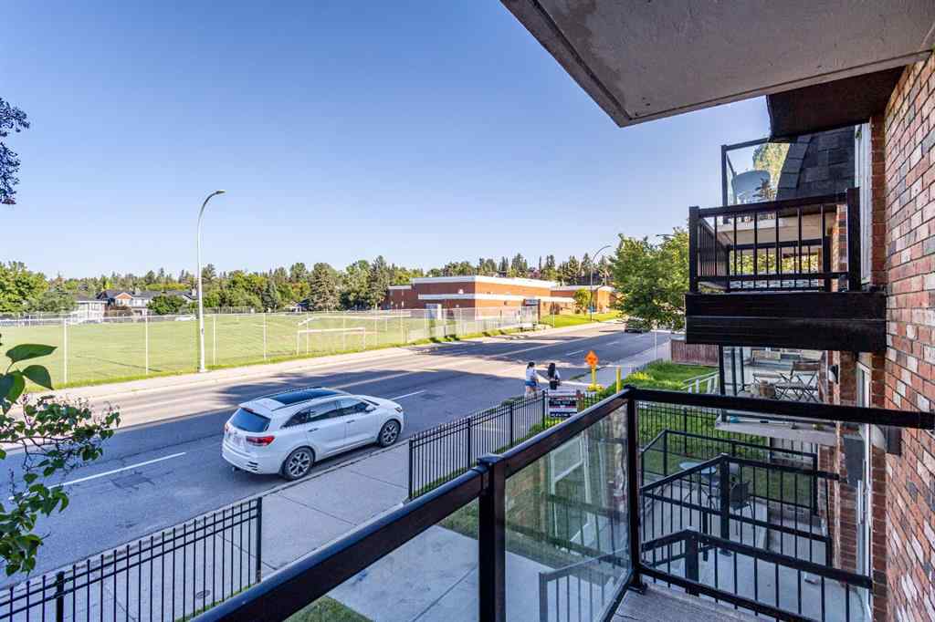 MLS® A2254259 - Unit #201 2209 14 Street SW in Bankview Calgary, Residential