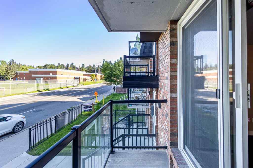 MLS® A2254259 - Unit #201 2209 14 Street SW in Bankview Calgary, Residential