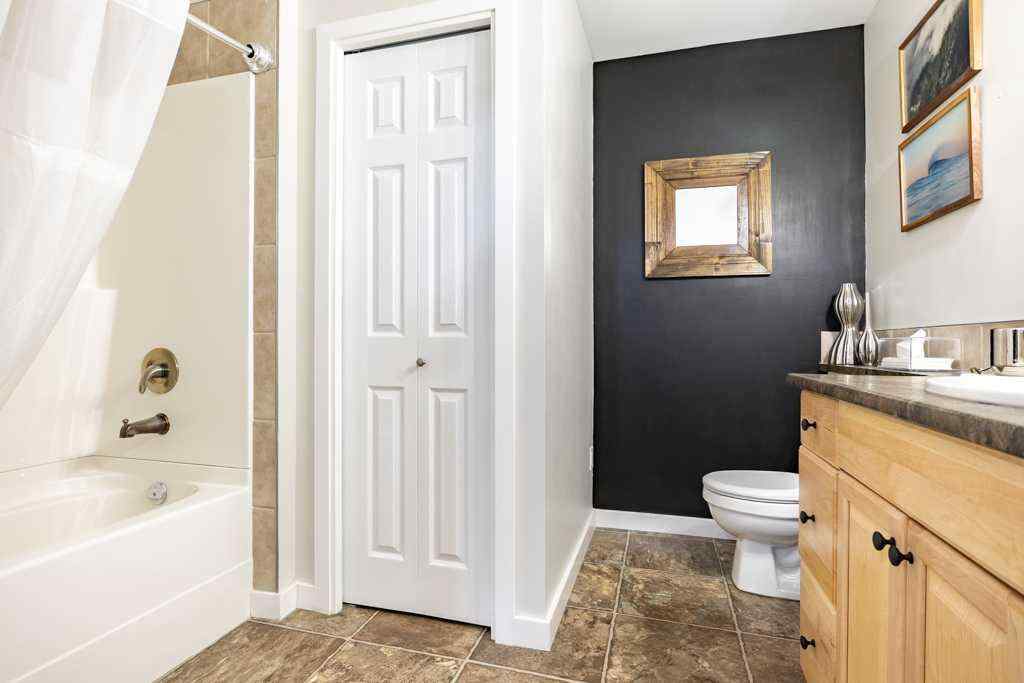 MLS® A2254261 - 356 Lake Stafford Drive E in Lakewood Brooks, Residential