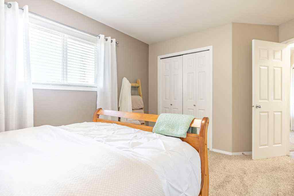 MLS® A2254261 - 356 Lake Stafford Drive E in Lakewood Brooks, Residential