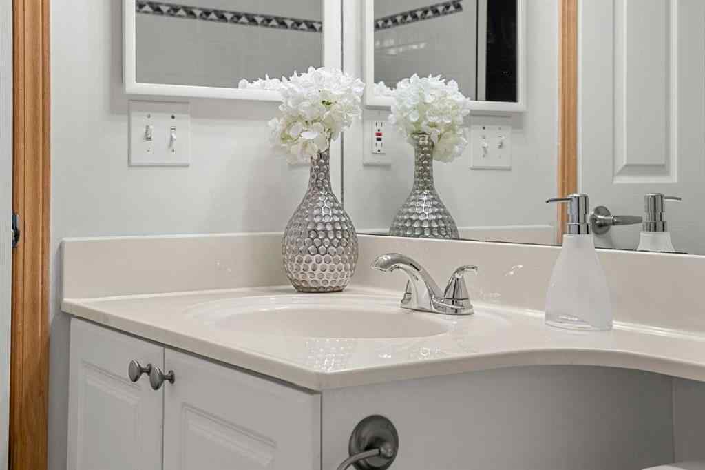 MLS® A2254265 - 335 Hidden Valley Grove NW in Hidden Valley Calgary, Residential