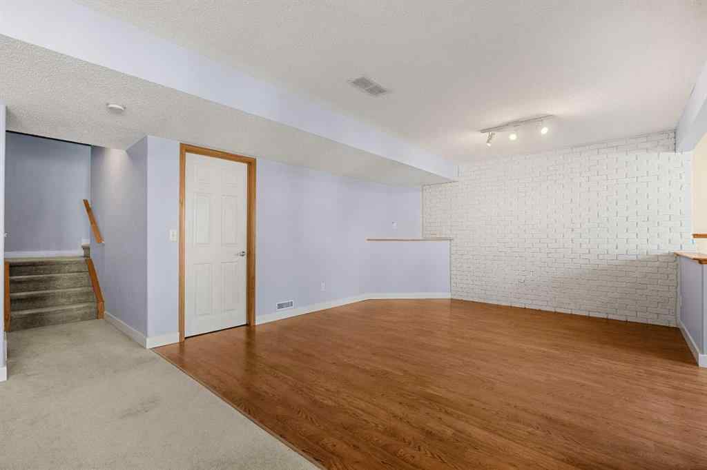 MLS® A2254265 - 335 Hidden Valley Grove NW in Hidden Valley Calgary, Residential