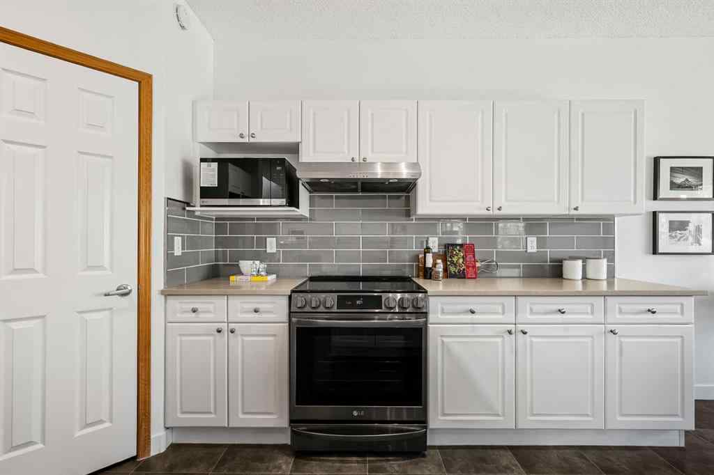 MLS® A2254265 - 335 Hidden Valley Grove NW in Hidden Valley Calgary, Residential