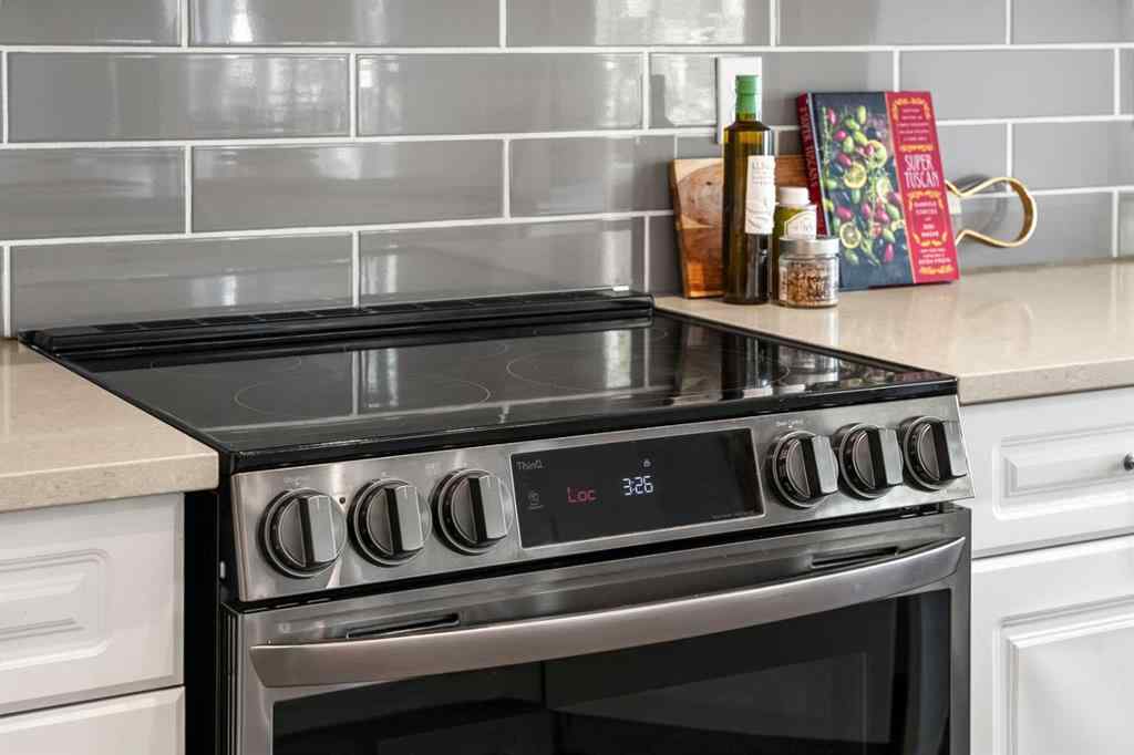 MLS® A2254265 - 335 Hidden Valley Grove NW in Hidden Valley Calgary, Residential
