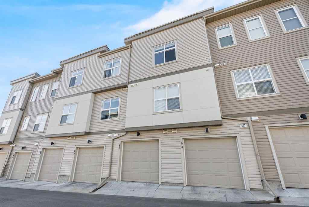 MLS® A2254266 - 91 Spring Creek Common SW in Springbank Hill Calgary, Residential