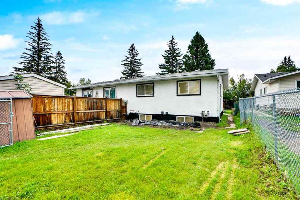 MLS® A2254269 - 903B Queensland Drive SE in Queensland Calgary, Residential