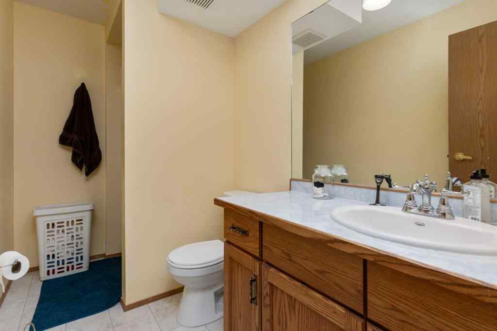 MLS® A2254271 - 3914 56A   in Parkview Camrose, Residential