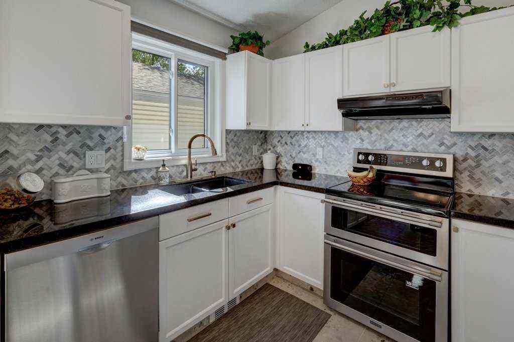 MLS® A2254274 - 341 Citadel Hills Circle NW in Citadel Calgary, Residential
