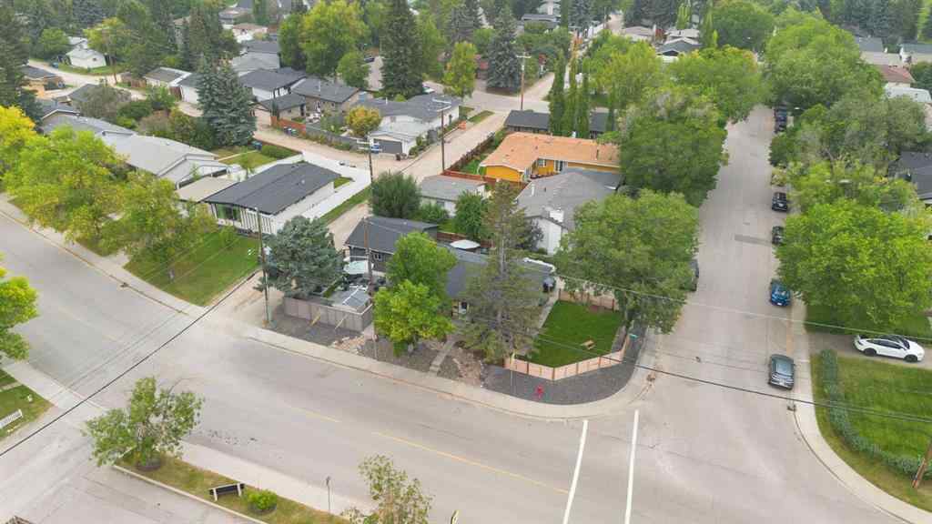 MLS® A2254278 - 2604 63 Avenue SW in Lakeview Calgary, Residential