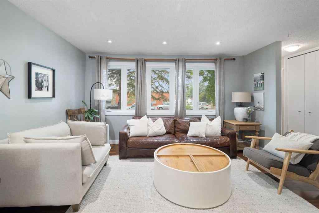 MLS® A2254278 - 2604 63 Avenue SW in Lakeview Calgary, Residential