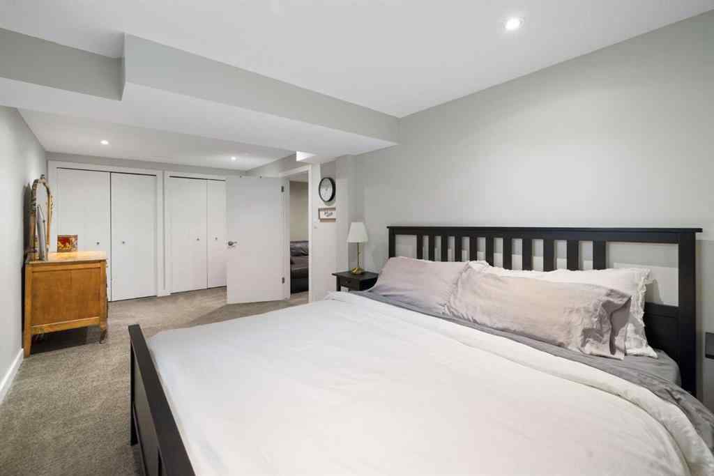 MLS® A2254278 - 2604 63 Avenue SW in Lakeview Calgary, Residential