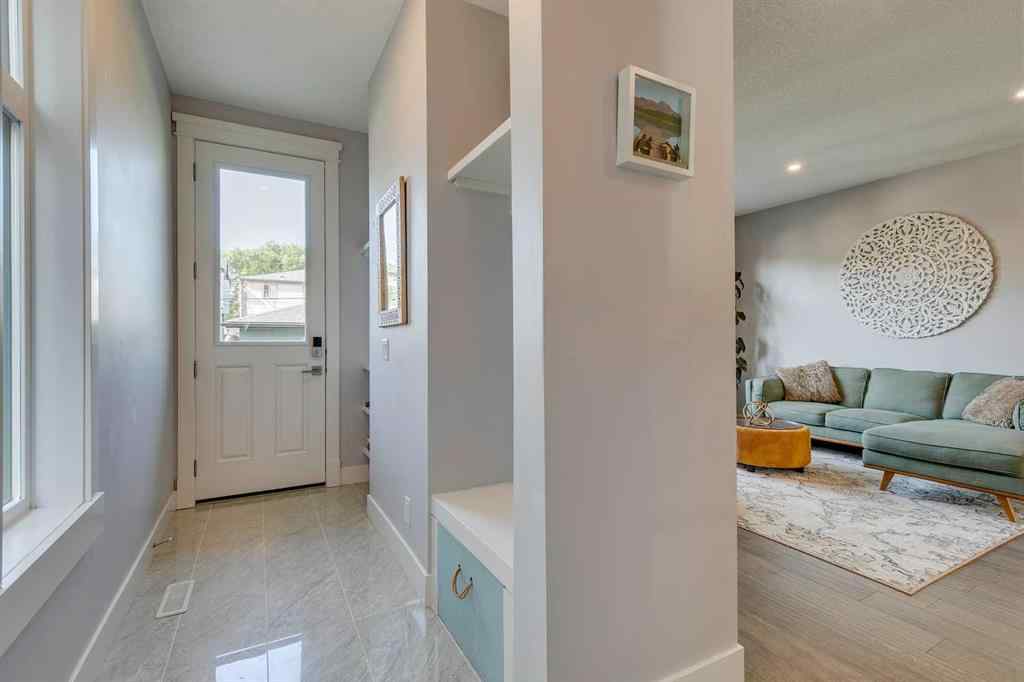 MLS® A2254281 - 4017 1 Street NW in Highland Park Calgary, Residential