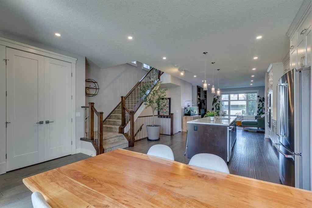MLS® A2254281 - 4017 1 Street NW in Highland Park Calgary, Residential