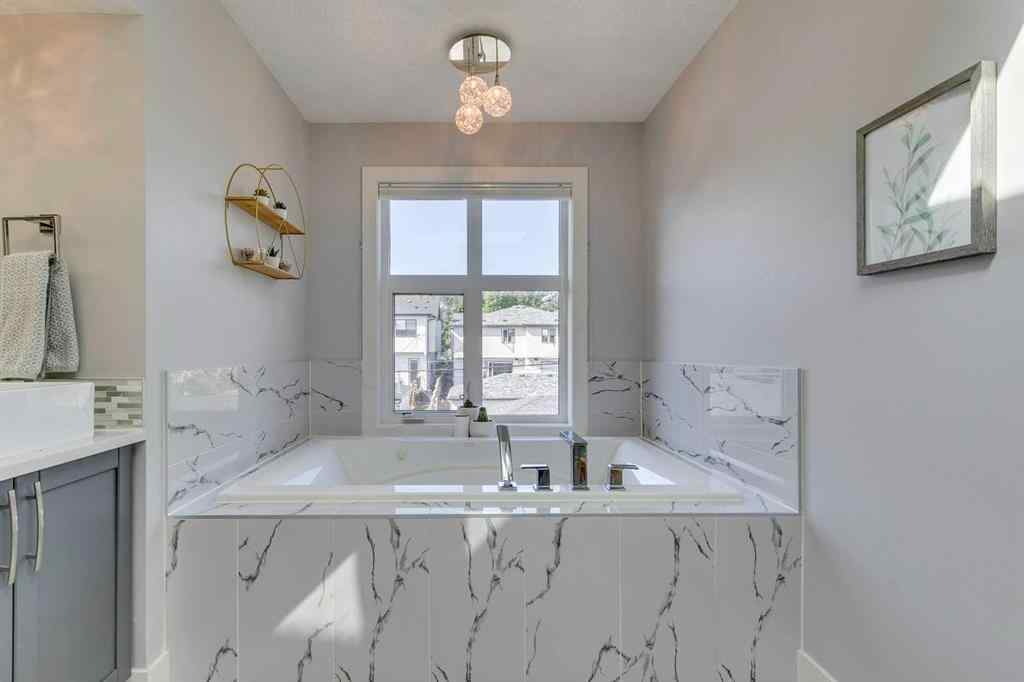MLS® A2254281 - 4017 1 Street NW in Highland Park Calgary, Residential