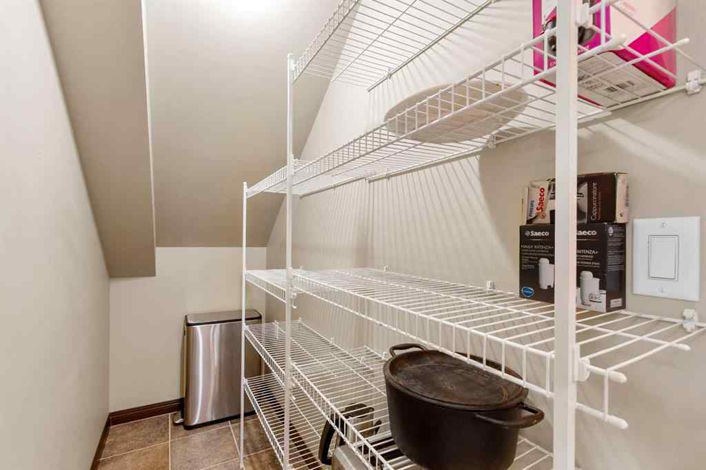 MLS® A2254288 - 34077 Range Road 40   in NONE Rural Mountain View County, Residential