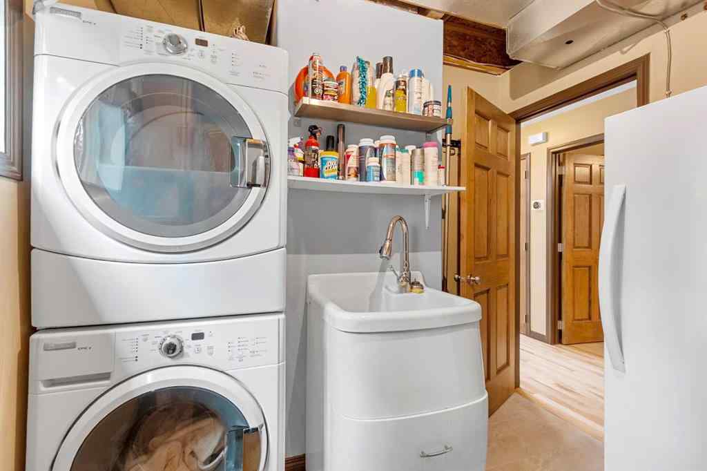 MLS® A2254288 - 34077 Range Road 40   in NONE Rural Mountain View County, Residential