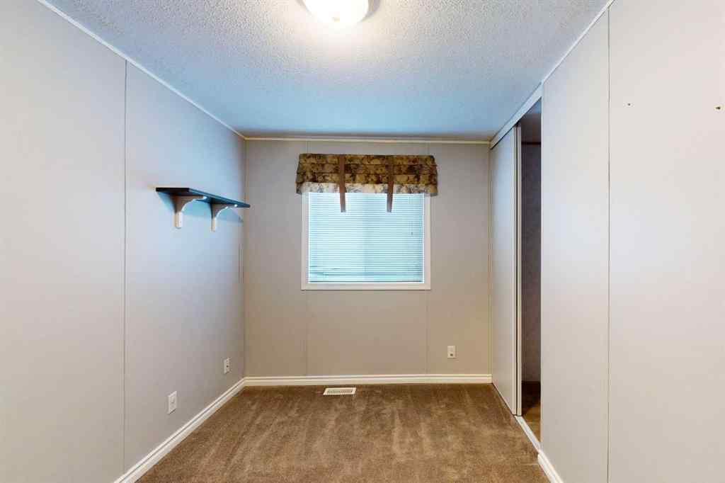 MLS® A2254289 - 209 Gregoire Crescent  in Gregoire Park Fort McMurray, Residential