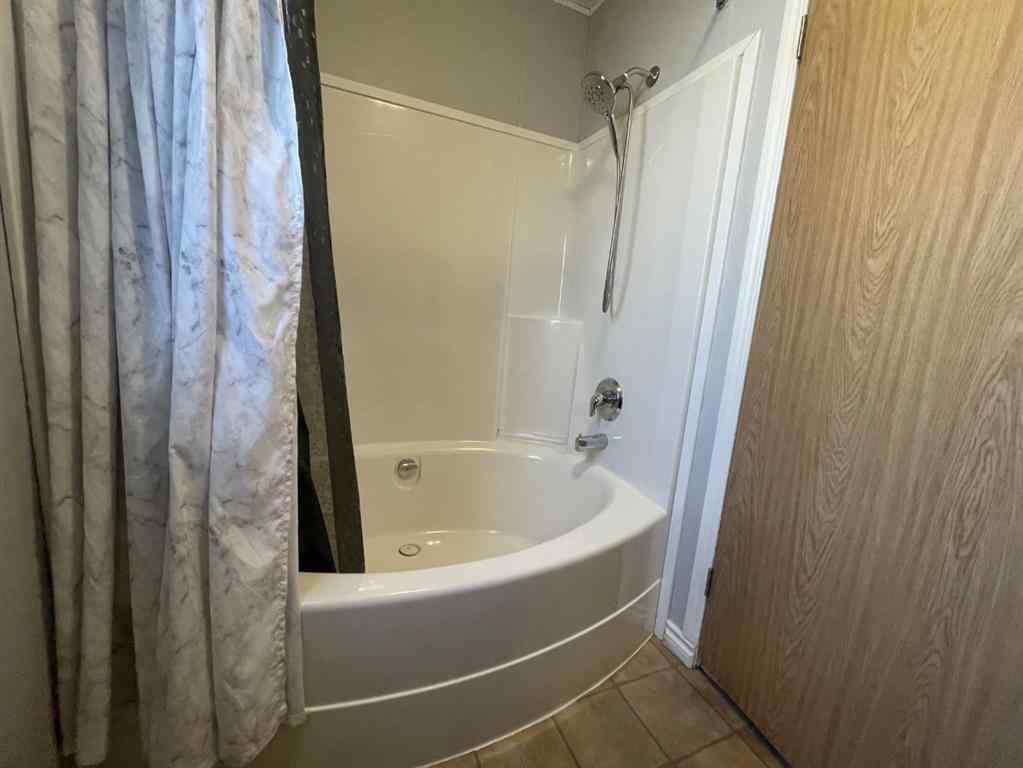 MLS® A2254289 - 209 Gregoire Crescent  in Gregoire Park Fort McMurray, Residential