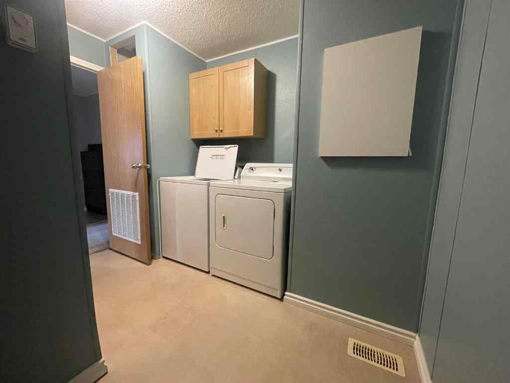 MLS® A2254289 - 209 Gregoire Crescent  in Gregoire Park Fort McMurray, Residential