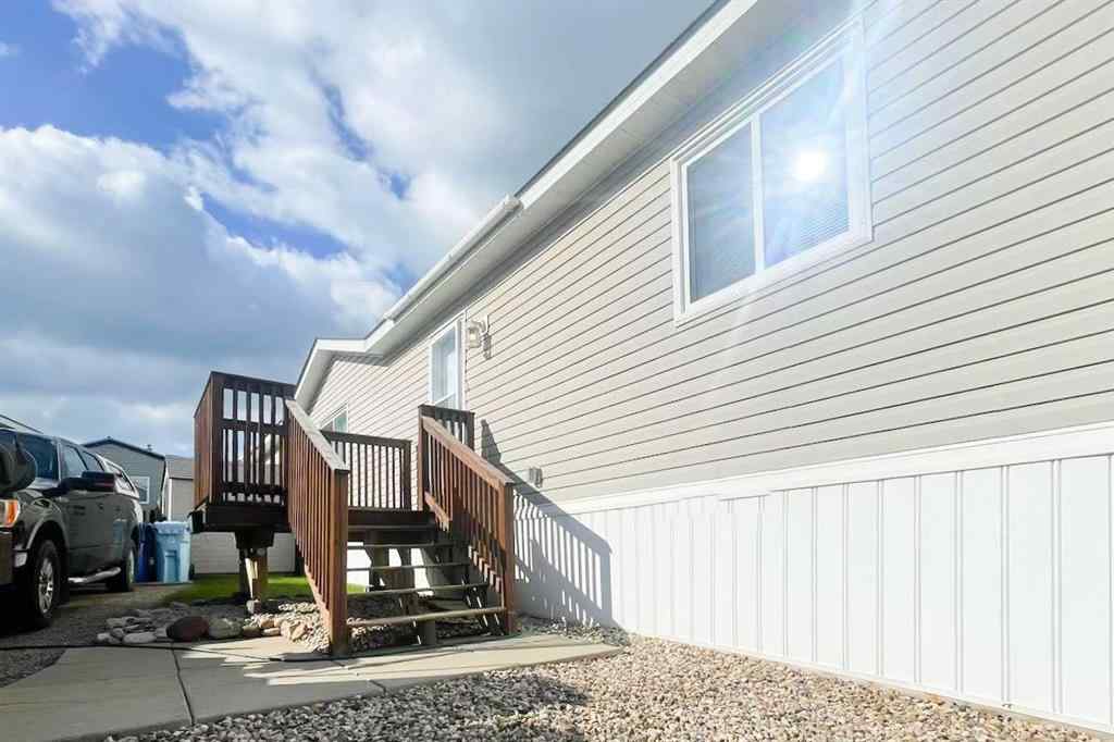 MLS® A2254289 - 209 Gregoire Crescent  in Gregoire Park Fort McMurray, Residential