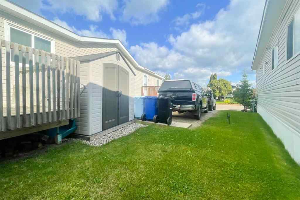 MLS® A2254289 - 209 Gregoire Crescent  in Gregoire Park Fort McMurray, Residential
