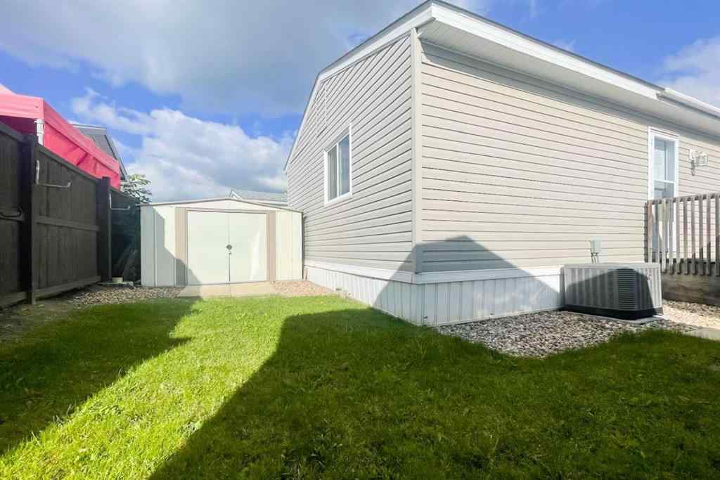 MLS® A2254289 - 209 Gregoire Crescent  in Gregoire Park Fort McMurray, Residential