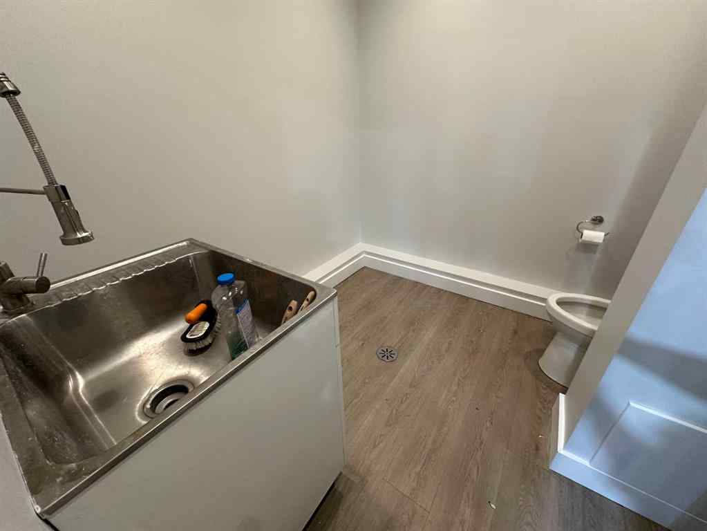 MLS® A2254298 - 2014 18 Avenue  in NONE Didsbury, Commercial