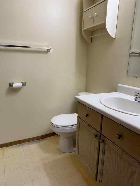 MLS® A2254299 - Unit #B 9406 100 Avenue  in Hillside Grande Prairie, Rental